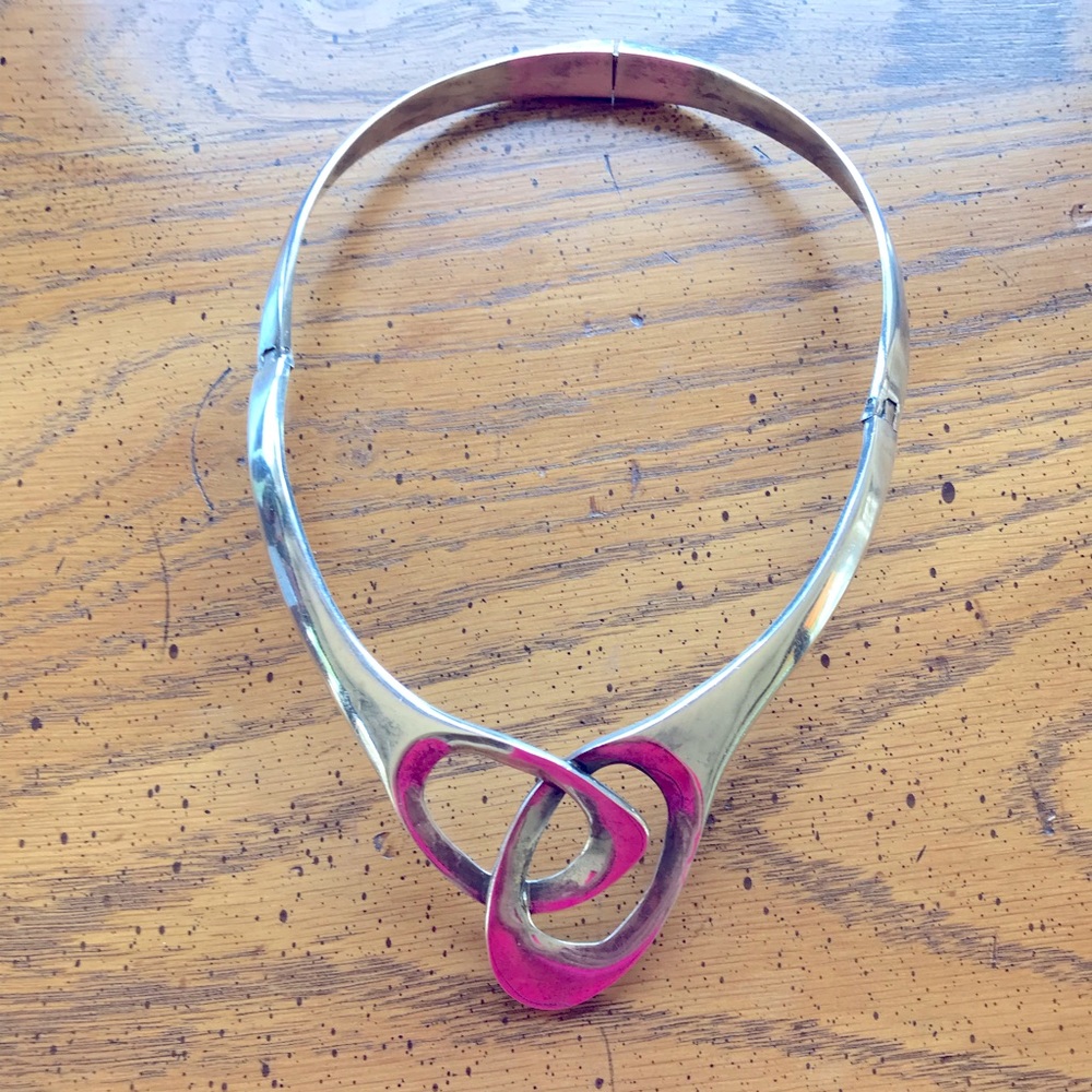 - Taxco Sterling Silver Interlocking Collar Necklace Just REDUCED❗️❗️❗️❗️